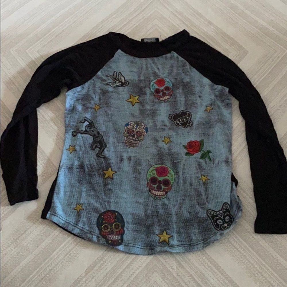 Terez Little Girls Raglan Top w Skull Patch Print